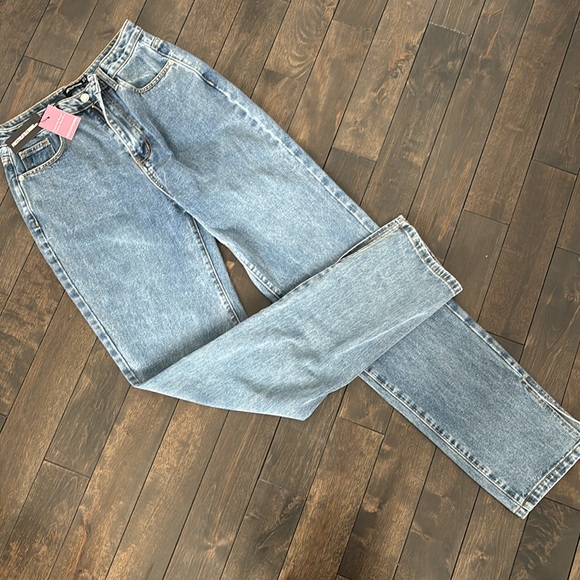 Pretty little thing jeans - Picture 2 of 4